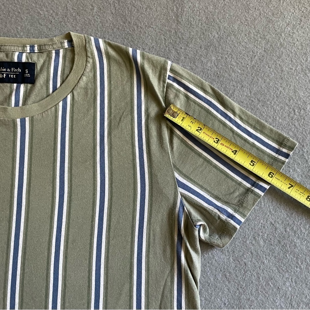 Abercrombie & Fitch Soft AF Tee Men’s Small Green Striped 100% Cotton Shirt - Picture 5 of 6